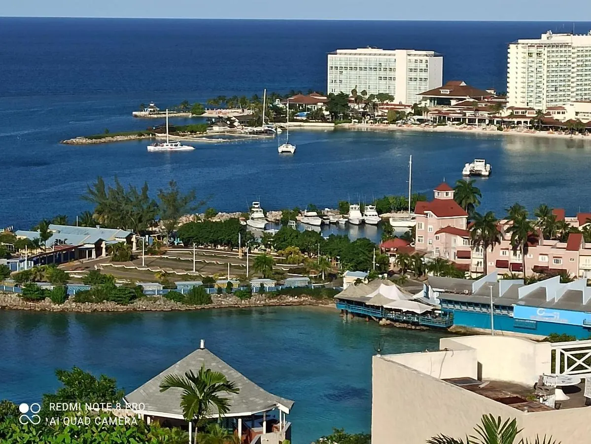 Apartament Columbus Heights Apt 26 F Ocho Rios