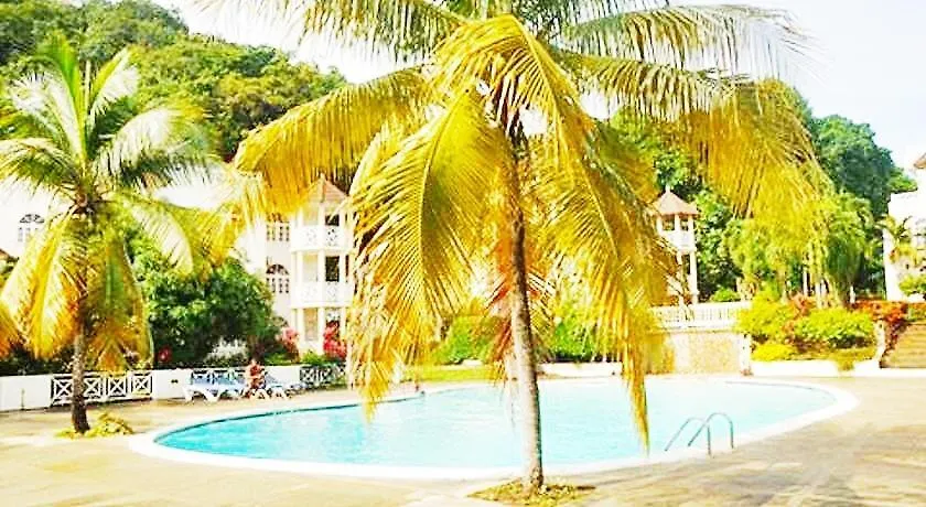 Columbus Heights Apt 26 F Ocho Rios