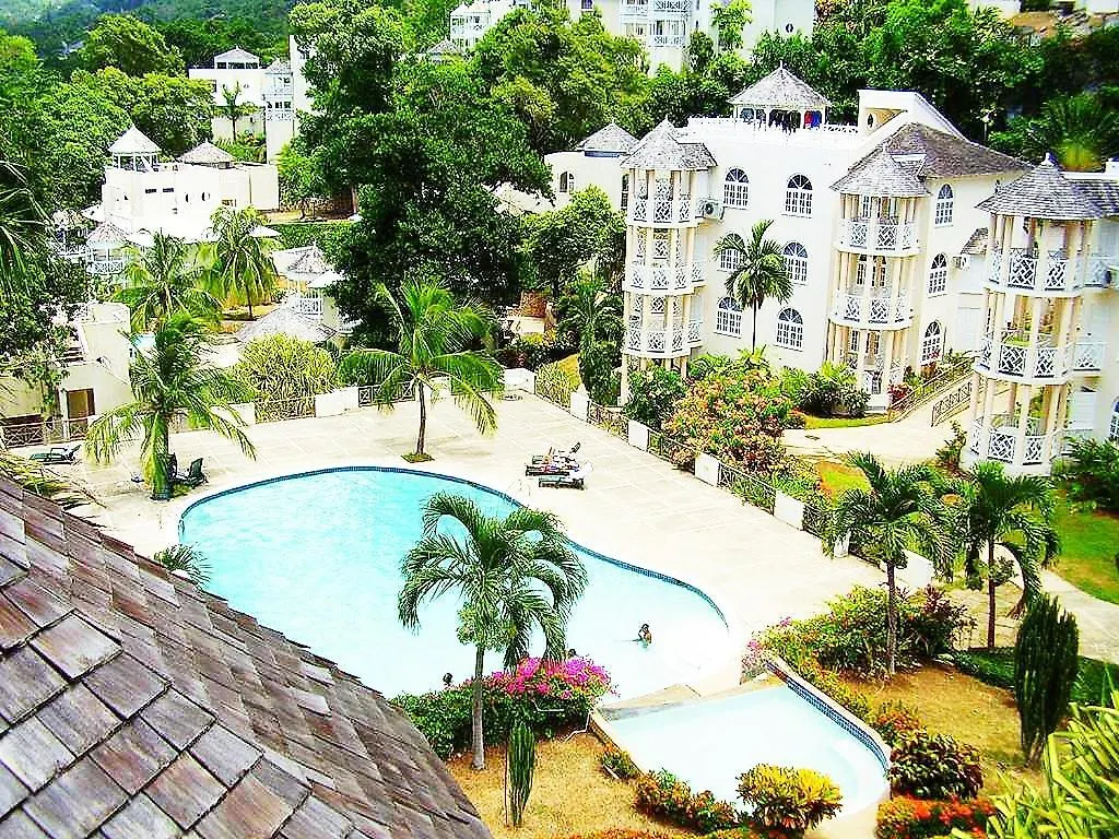 Columbus Heights Apt 26 F Ocho Rios