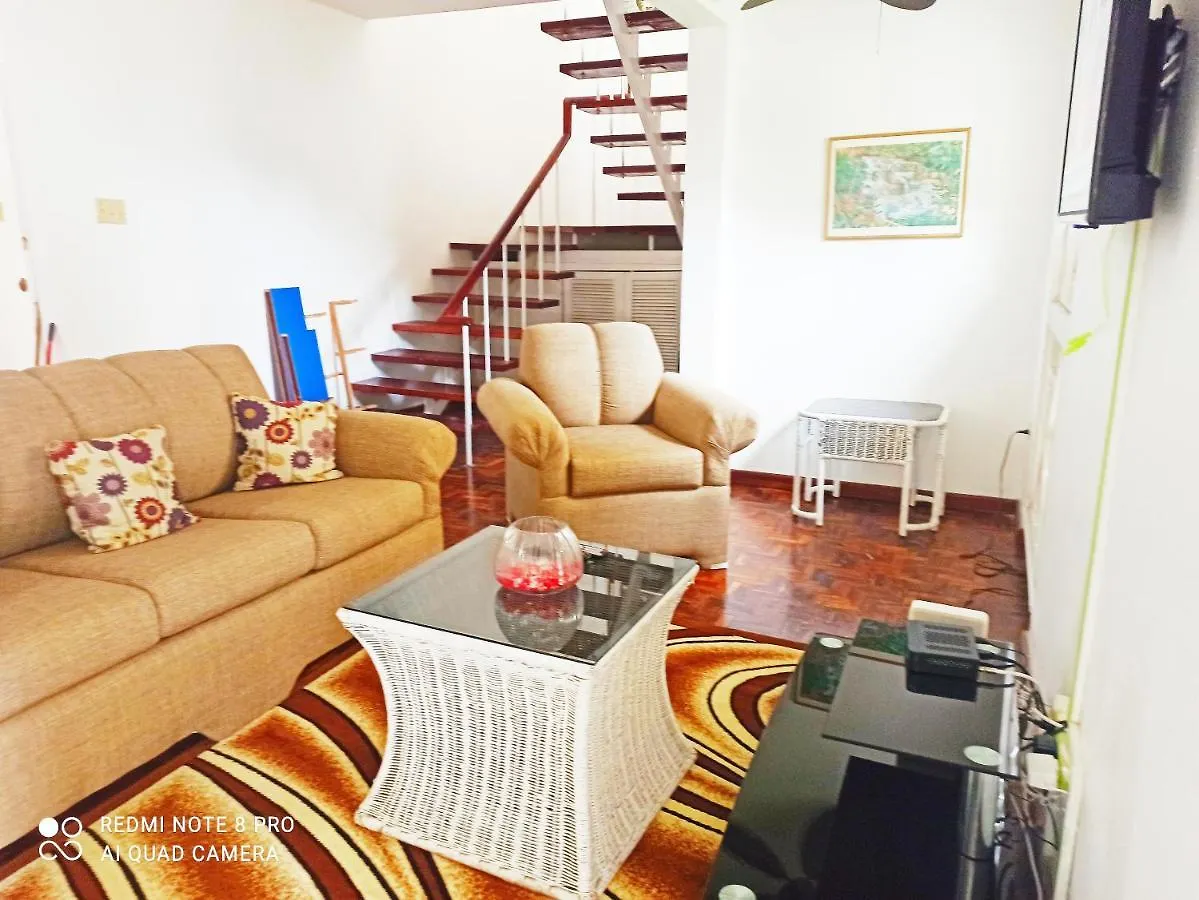 Columbus Heights Apt 26 F Ocho Rios Appartamento